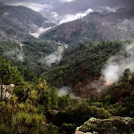 Tres Belle Vue Au Coeur Des Cevennes